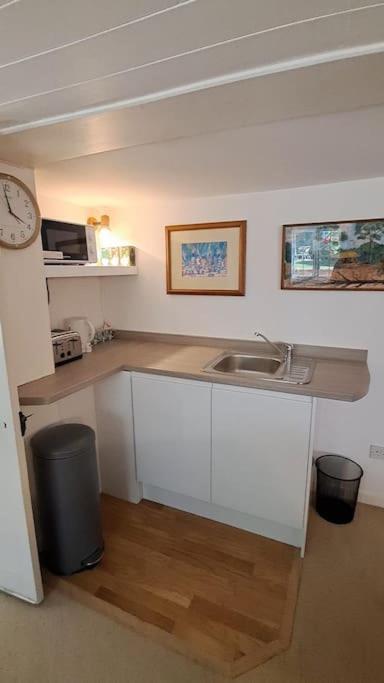 Landford'S Cottage, Your Retreat! Екстер'єр фото
